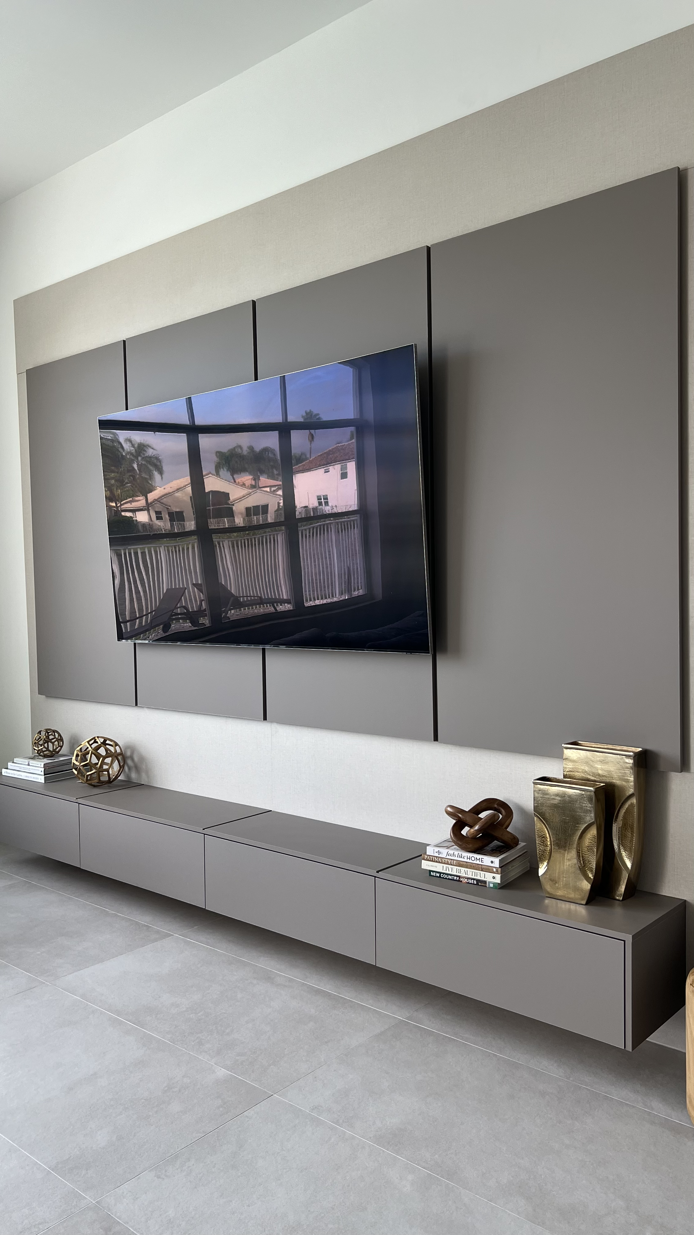 custom TV UNITS